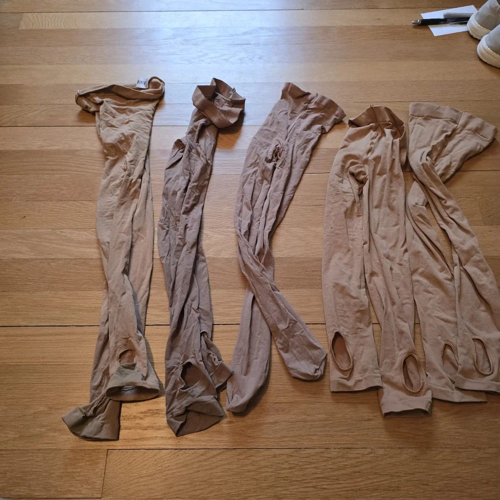 Bloch And Capezio Dance Tights bundle Sz MC